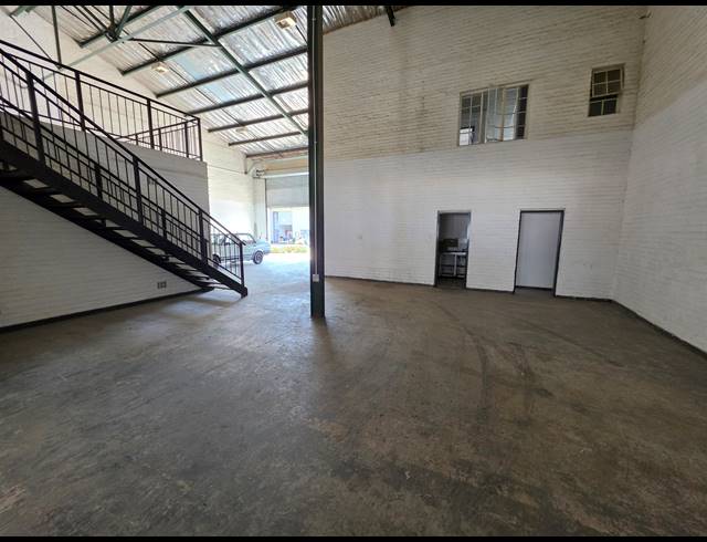 460M² MINI FACTORY TO LET IN KYA SANDS